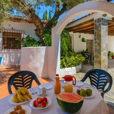 Villa Cortijo Lalo By Ruralidays *